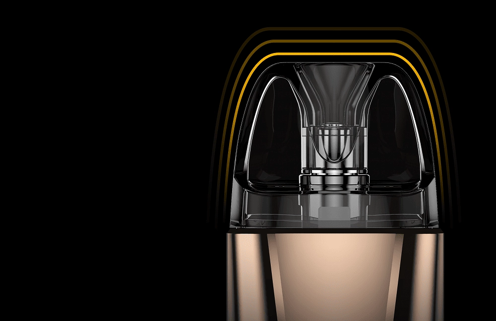 A close-up of the optimized mouthpiece on the LUXE XR MAX 2, ergonomically designed to enhance the flavor from the dual mesh vape coil.